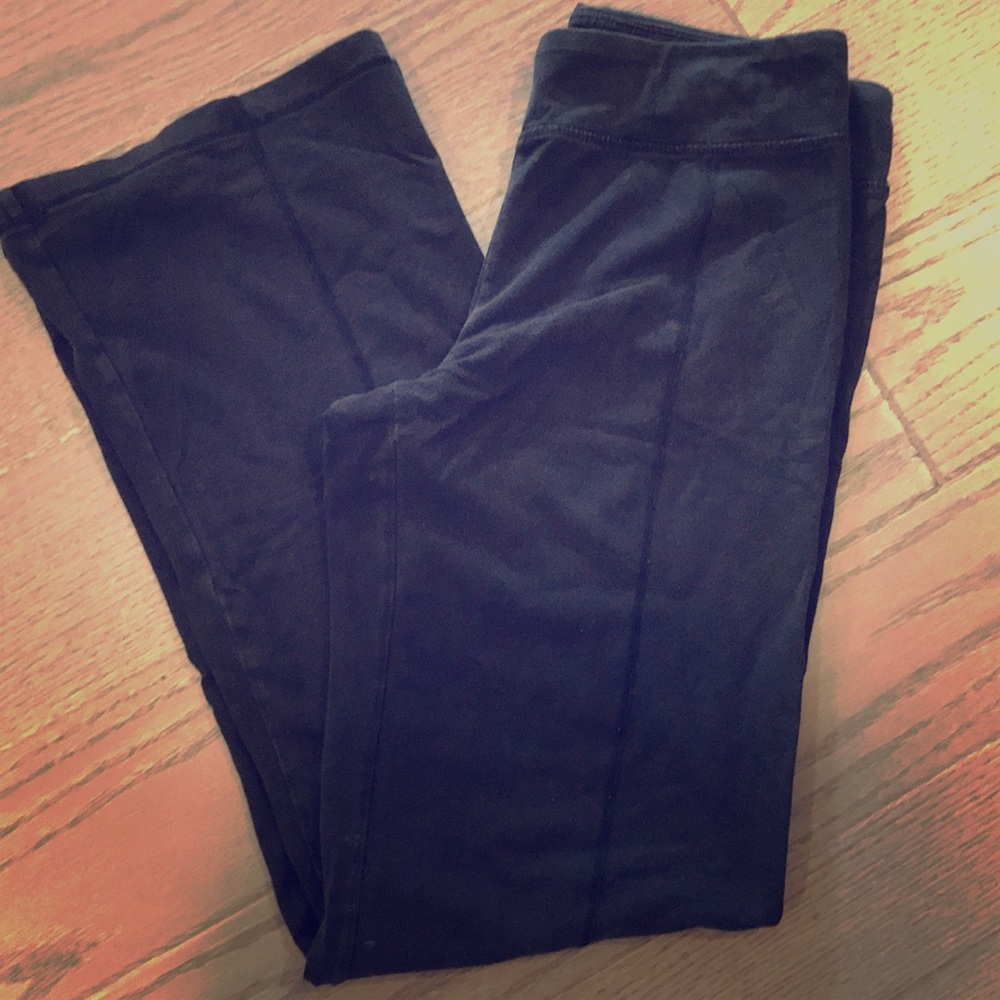 Danskin boot cut yoga pants